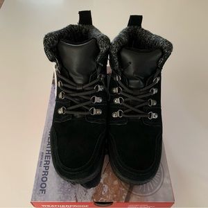 Weatherproof Women’s Size 8 Ruby Leather Boots